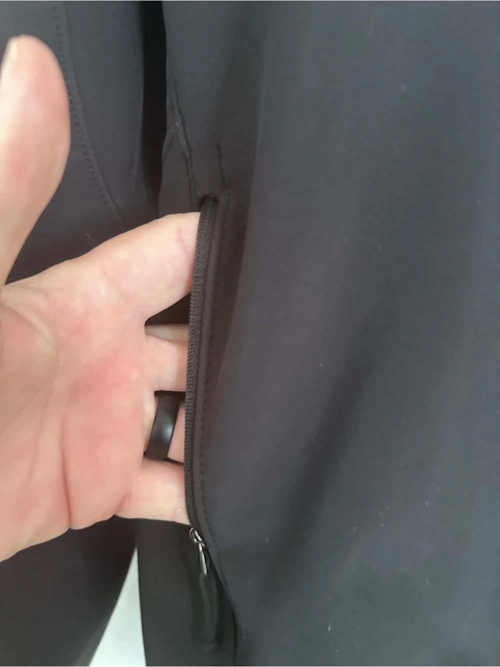 The North Face | Men’s Black Softshell Jacket | Size Large